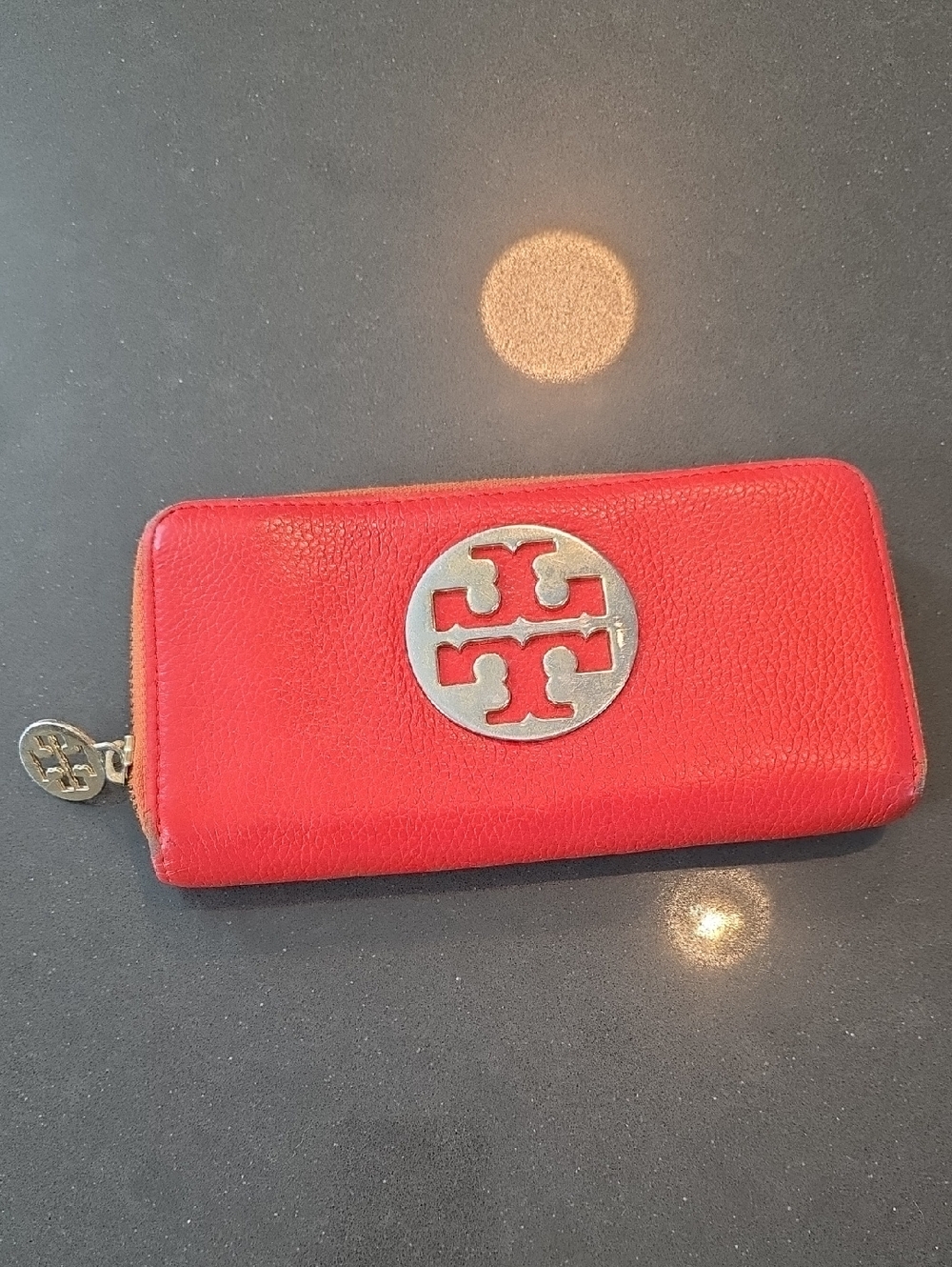 Tory Burch Orang Leather Zip Card Holder with Logo Medallion